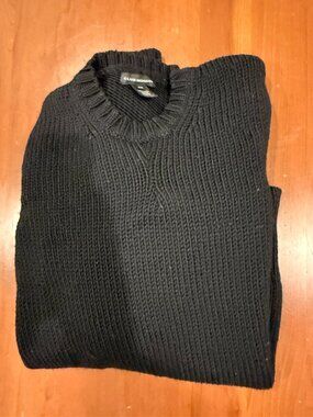 GORGEOUS CLUB MONACO LIMITED EDITION WOOL IMPORTED WOOL SWEATER SIZE SMALL